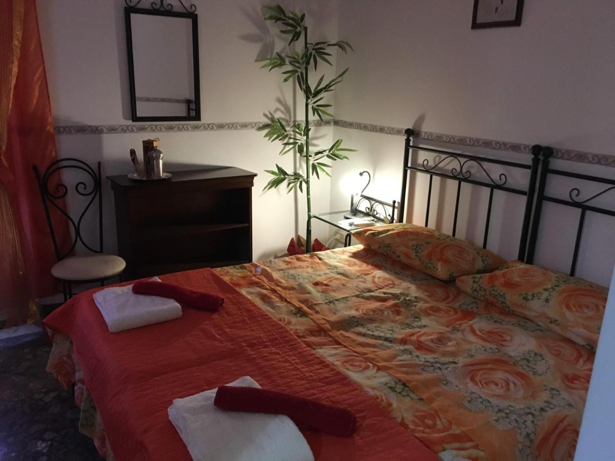B&B Mistral Di Lizzio Salvatore Giarre Eksteriør bilde