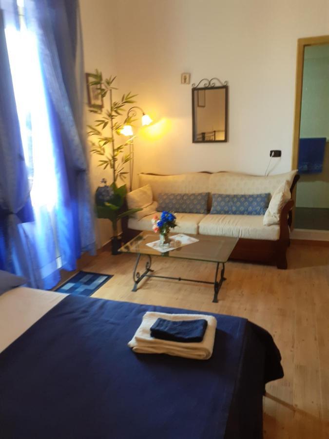 B&B Mistral Di Lizzio Salvatore Giarre Eksteriør bilde